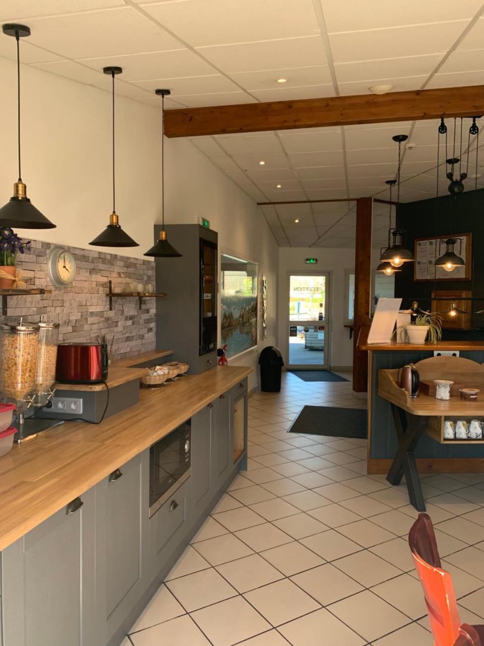 Mape Hotel Dampierre-en-Burly Luaran gambar